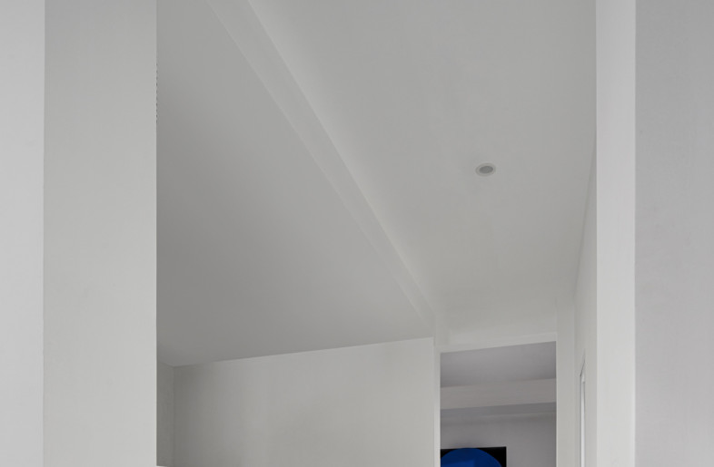 Second floor corridor - Zhang Jianing, Hanmo Visual Studio