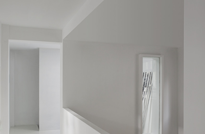 Second floor corridor - Zhang Jianing, Hanmo Visual Studio