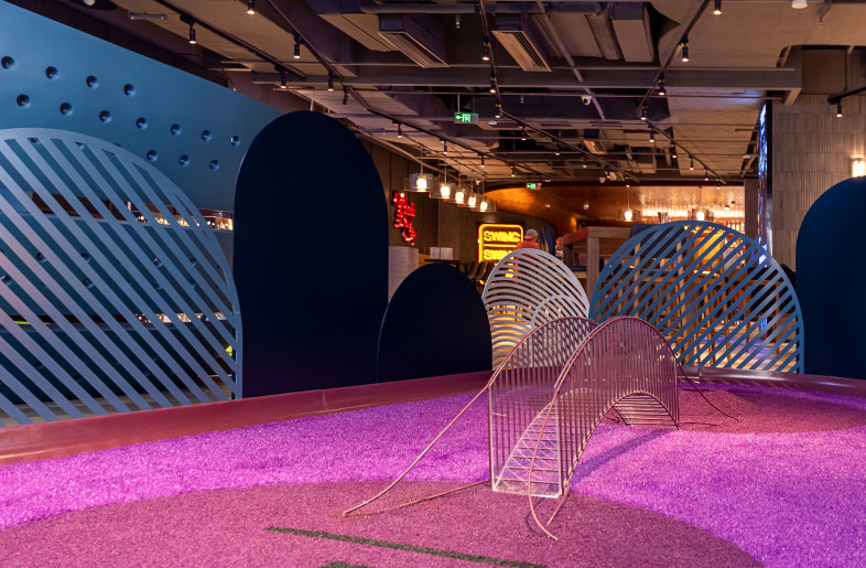 Hole 5 – Mini-golf Course - Topgolf