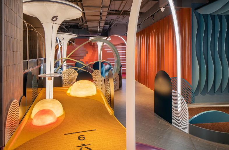 Hole 6 – Mini-golf Course - Topgolf