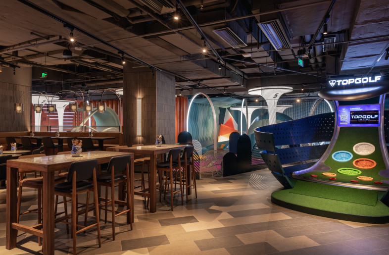 Hole 10 – Mini-golf Course - Brian Chua