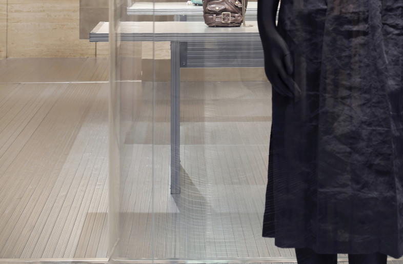 LGS floor and Fixtures - photo by KOZO TAKAYAMA