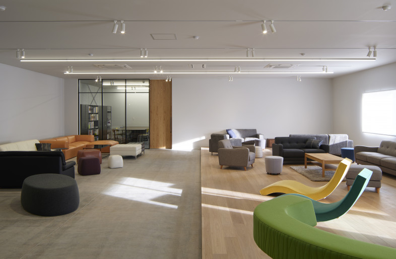 show room - Ikunori Yamamoto