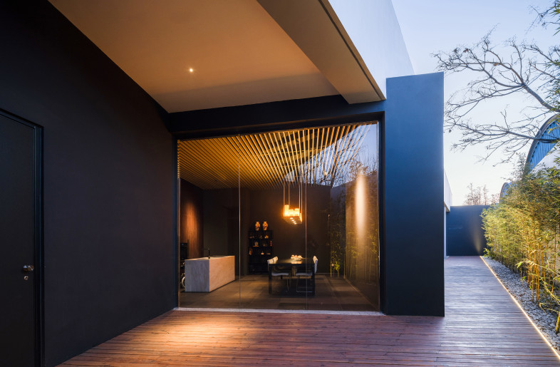 CHESS ROOM - archi_translator