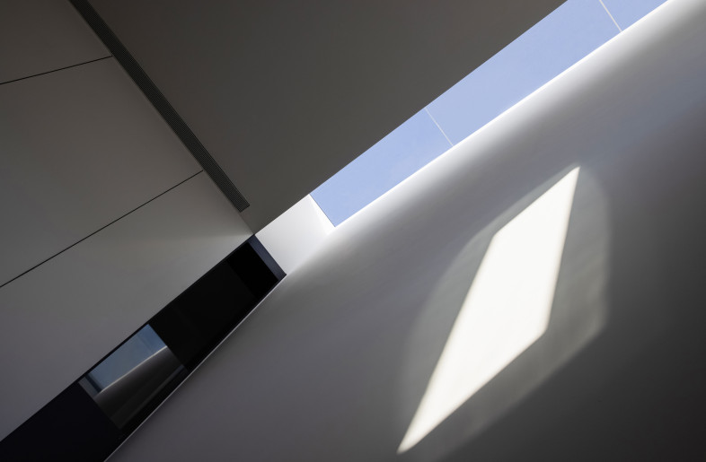 RAIN GALLERY - archi_translator