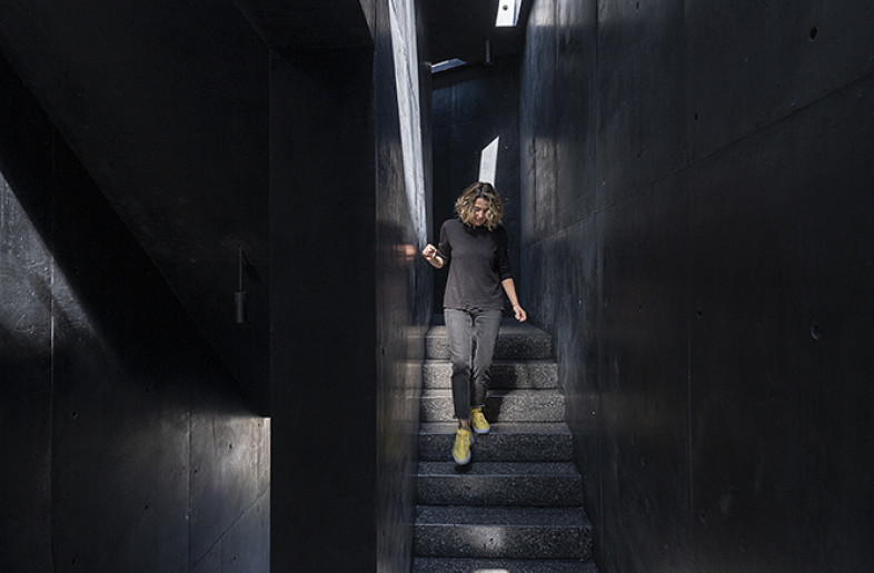 Interior View, circulations - Jaime Navarro