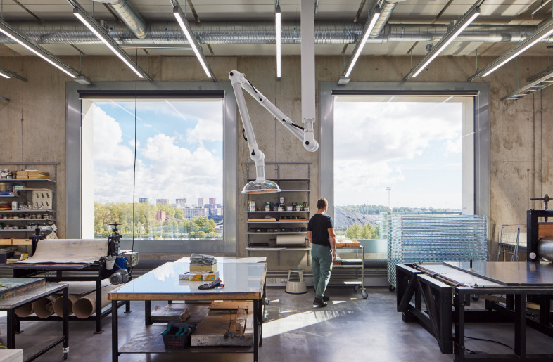 The communal and modifiable interiors will lend itself to a variety of uses for creating and experiencing a wide range of art forms. - Tuomas Uusheimo