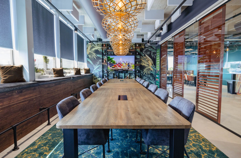 Boardroom RFTP - Laura Smithjes