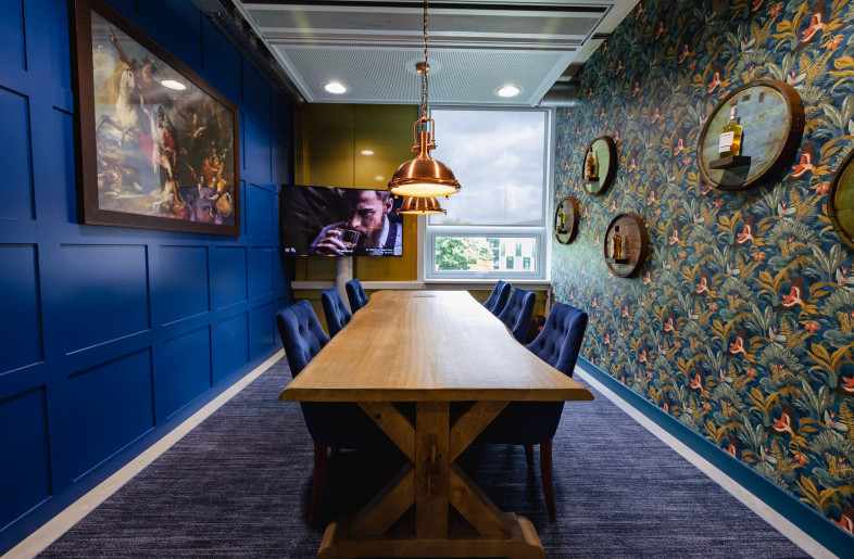 Meetingroom Angels Share - Laura Smithjes