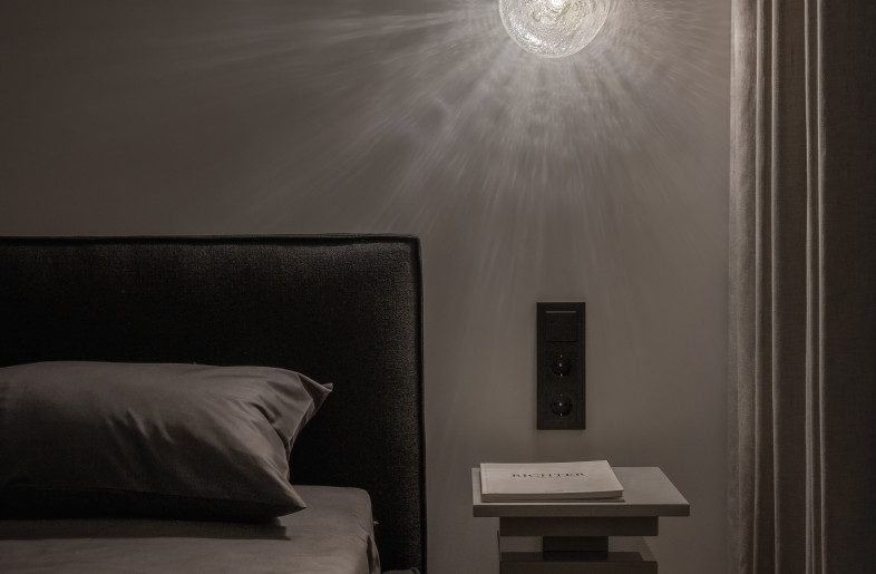 Bedroom night time - Yevhenii Avramenko