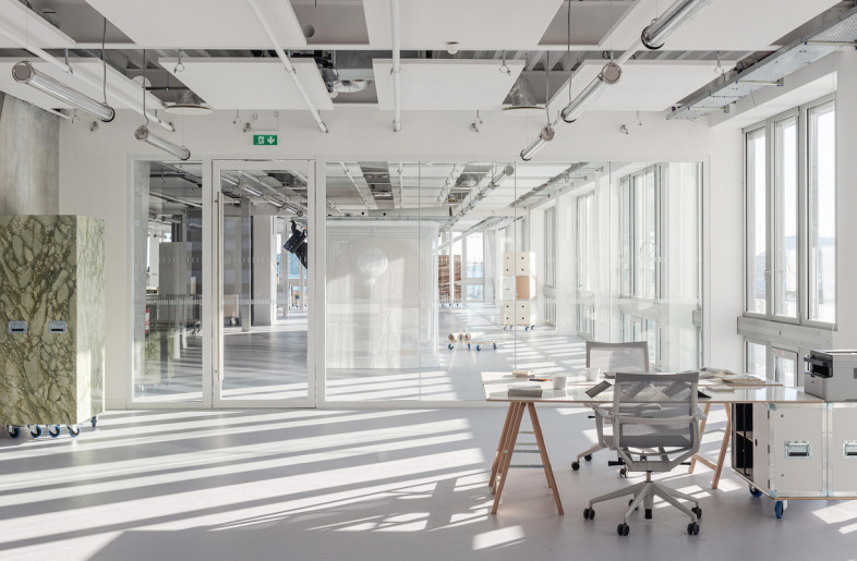 Natural light fills the Toulon school. - Antoine Huot