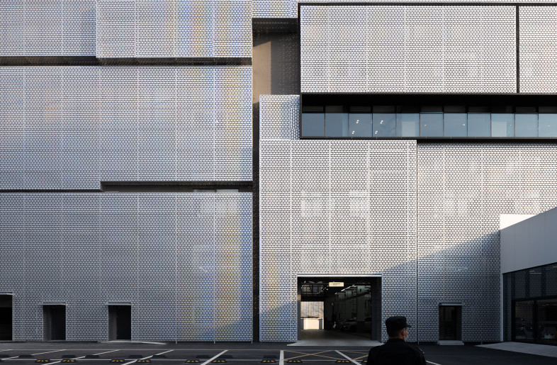 Appearance and Entrance - Vincent Wu